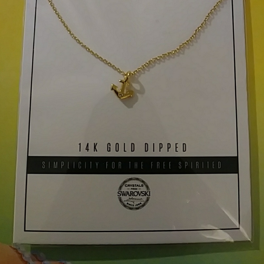 Cameron Rose necklace - Picture 2 of 5